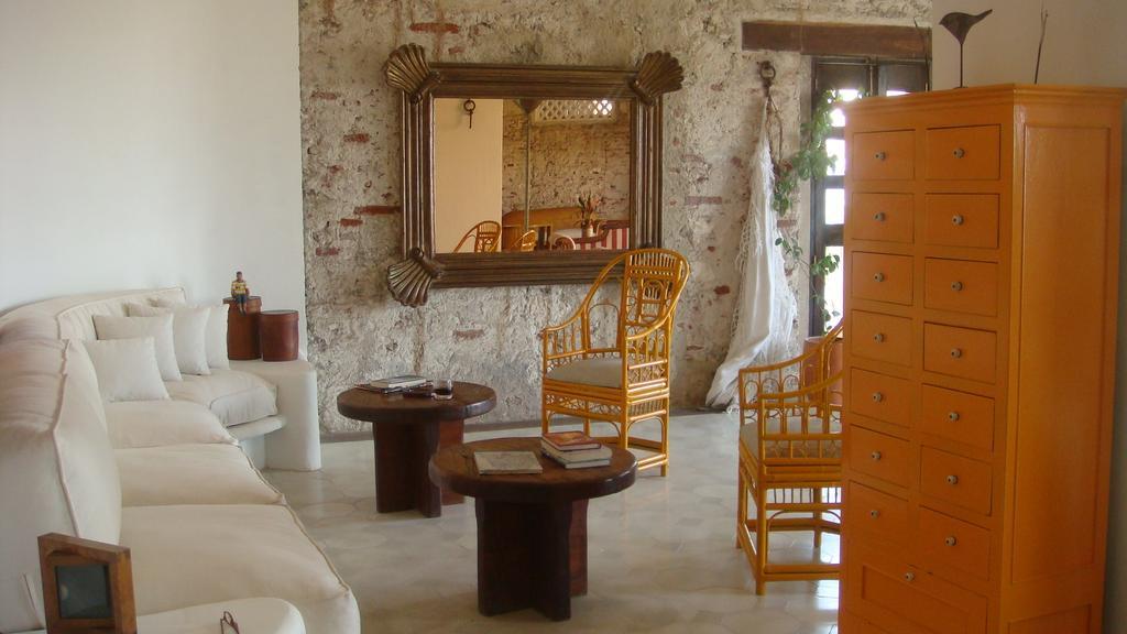 Hotel Torre Del Reloj Cartagena Habitación foto